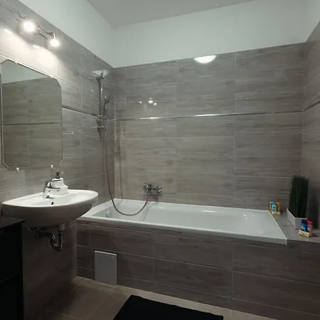 Apartament Var-lak Seghedin